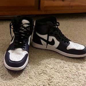 Jordan 1 Mid Court Royale Size 11